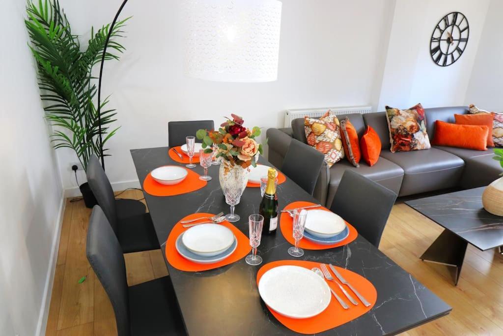 Hutchcomb Villa, 4 Bed Luxury House,Oxford+Parking Bagian luar foto