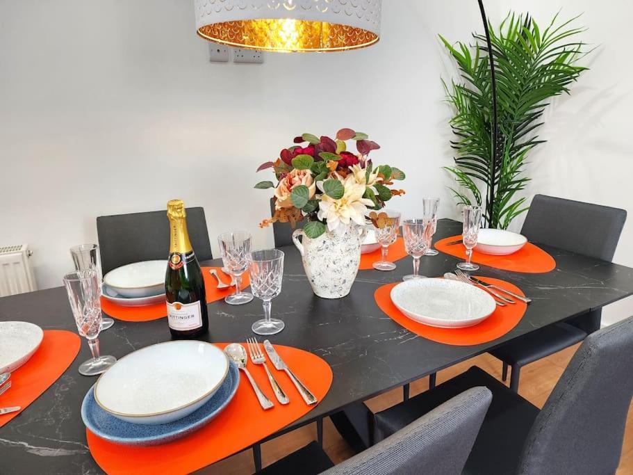 Hutchcomb Villa, 4 Bed Luxury House,Oxford+Parking Bagian luar foto
