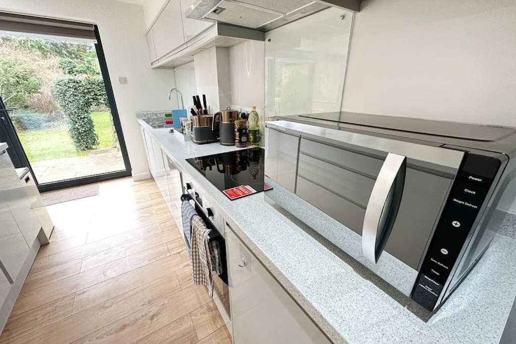 Hutchcomb Villa, 4 Bed Luxury House,Oxford+Parking Bagian luar foto
